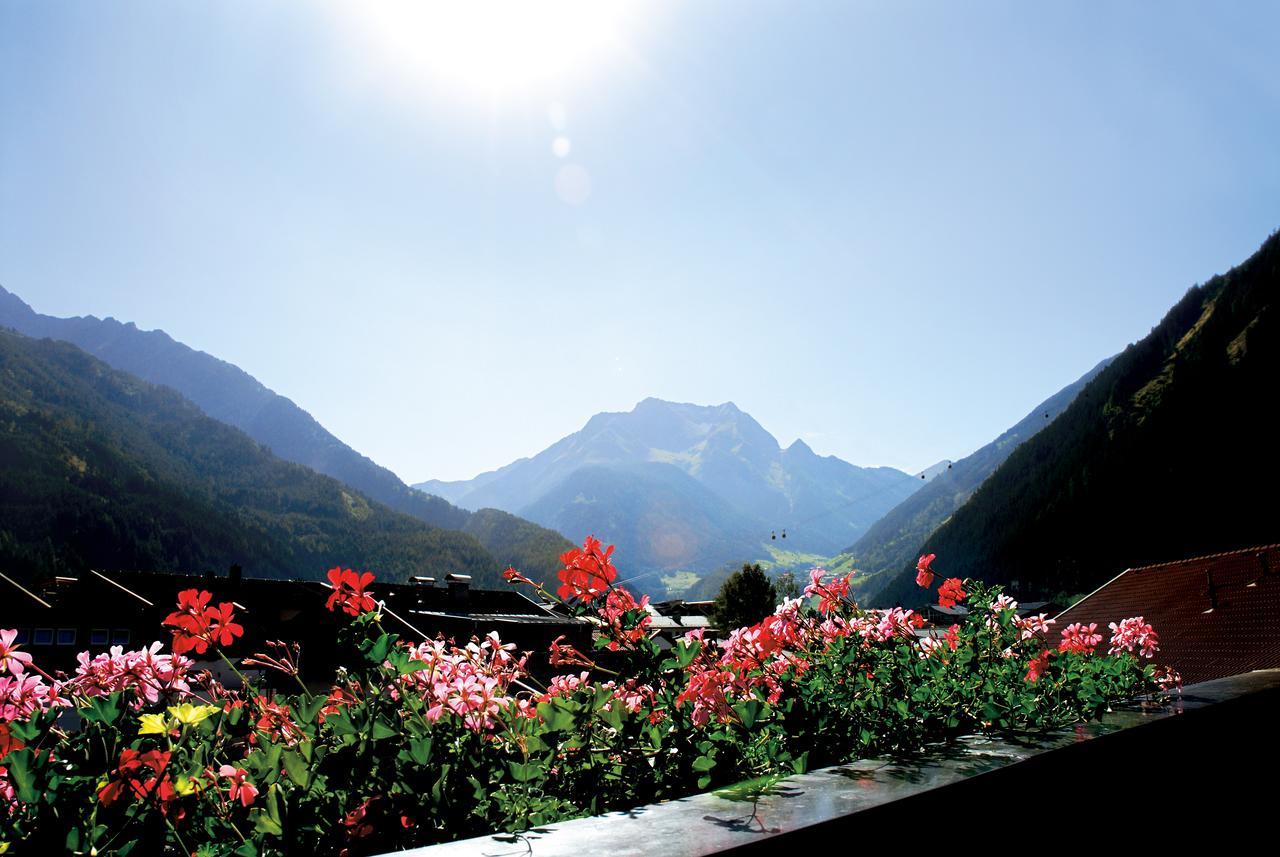 Hotel Alpine Hideaway Zillertalerhof Mayrhofen Zewnętrze zdjęcie